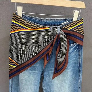 abstract pattern triangle bandana with striped border