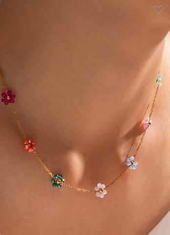 Lucy Necklace