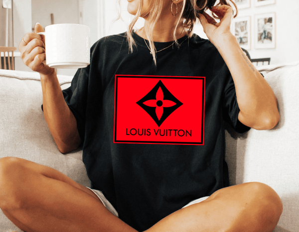 Amber Tshirt - The Pointe Boutique