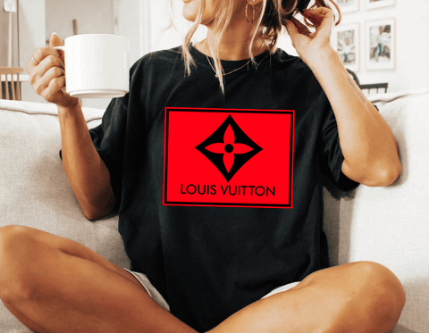 Amber Tshirt - The Pointe Boutique