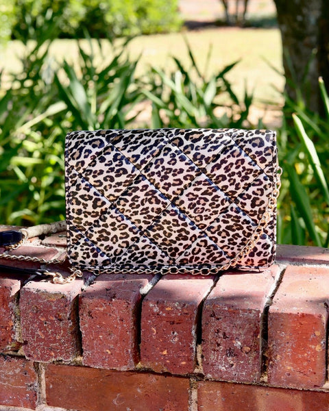 Bryn Clutch/Crossbody Spotted - The Pointe Boutique
