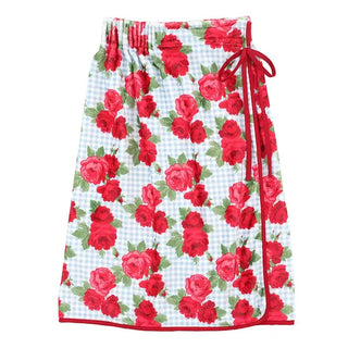 red roses on blue spa wrap