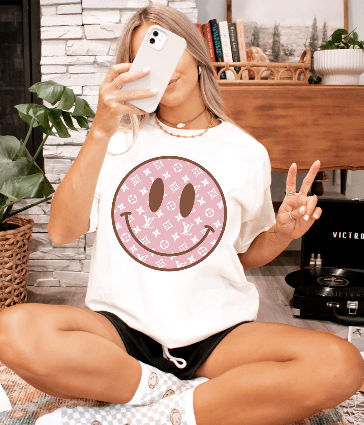 Darcie Tshirt - The Pointe Boutique