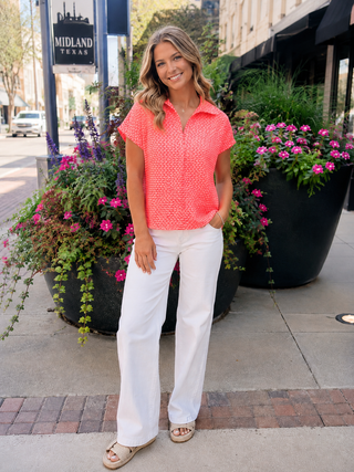 The Hadley Top – coral textured knit collared top, short sleeves