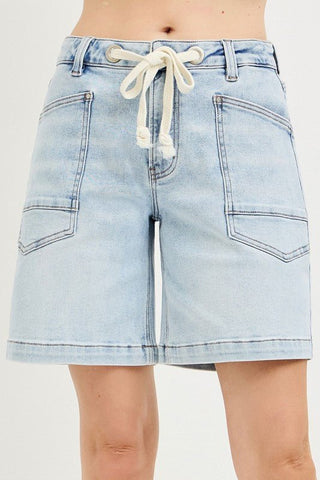 Light Slouchy Jorts with Waistband Drawstring - The Pointe Boutique