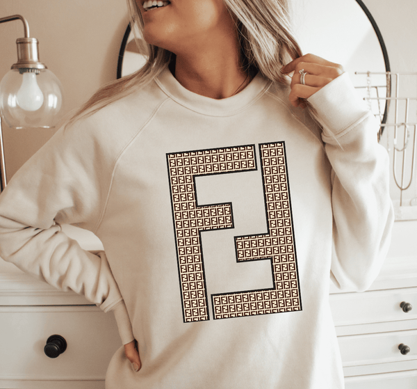 Mia Tshirt - The Pointe Boutique