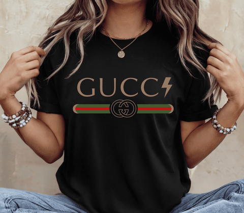 Olivia Tshirt - The Pointe Boutique