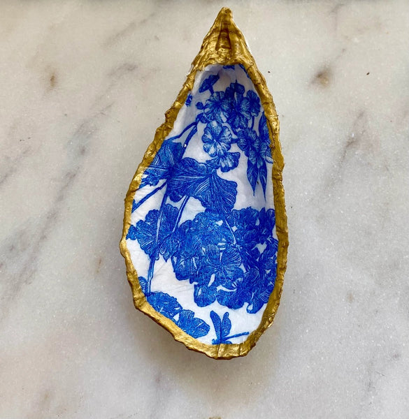 Oyster Shell Jewelry Dish - The Pointe Boutique