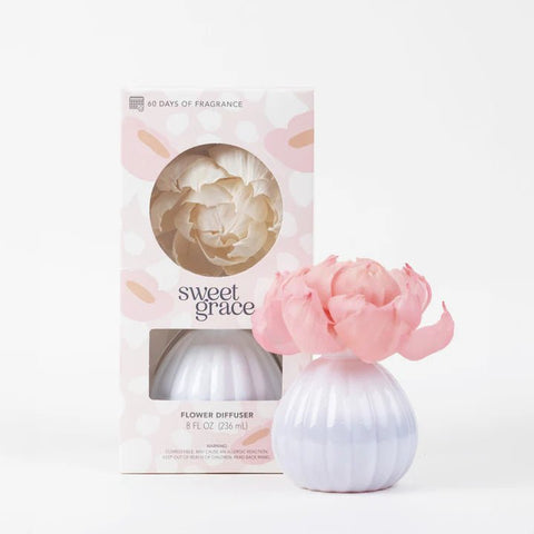 Sweet Grace Holiday Flower Diffuser - The Pointe Boutique