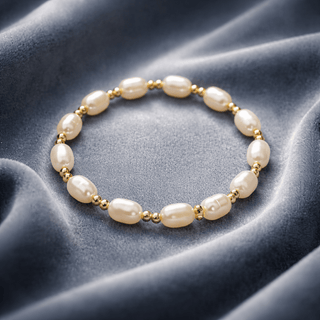 The Monroe Bracelet – Freshwater Pearl & Gold Bead - The Pointe Boutique